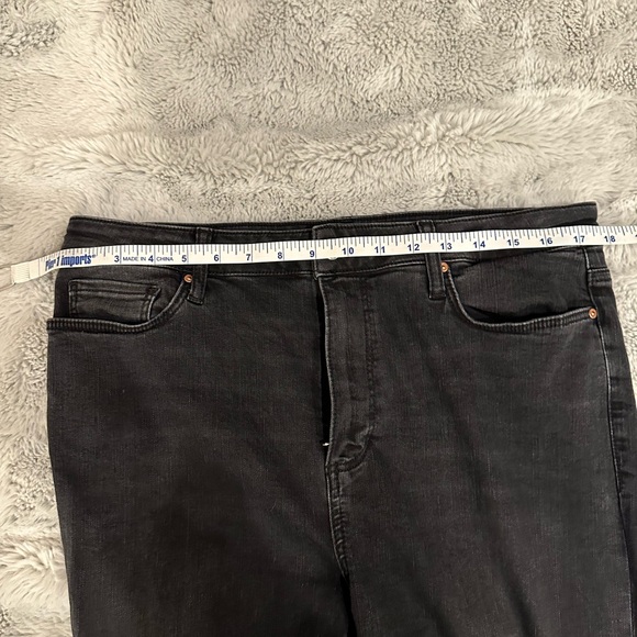 PAIGE Black Cindy Jeans Sz 31 - Picture 9 of 10